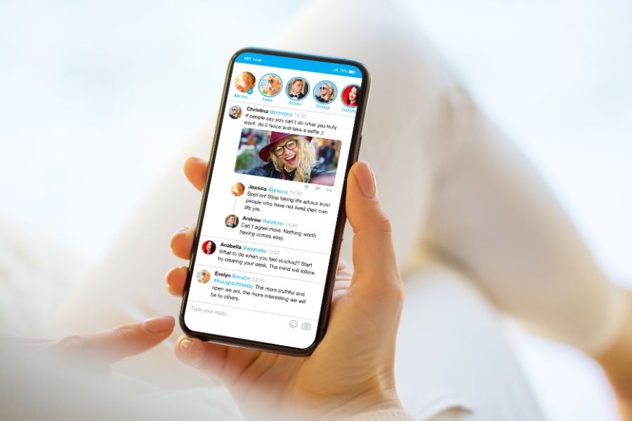 best-twitter-accounts-featured